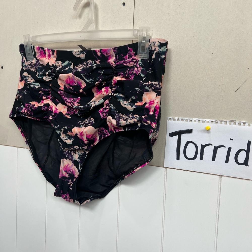 Torrid Floral High-Waisted Bikini Bottoms size 2